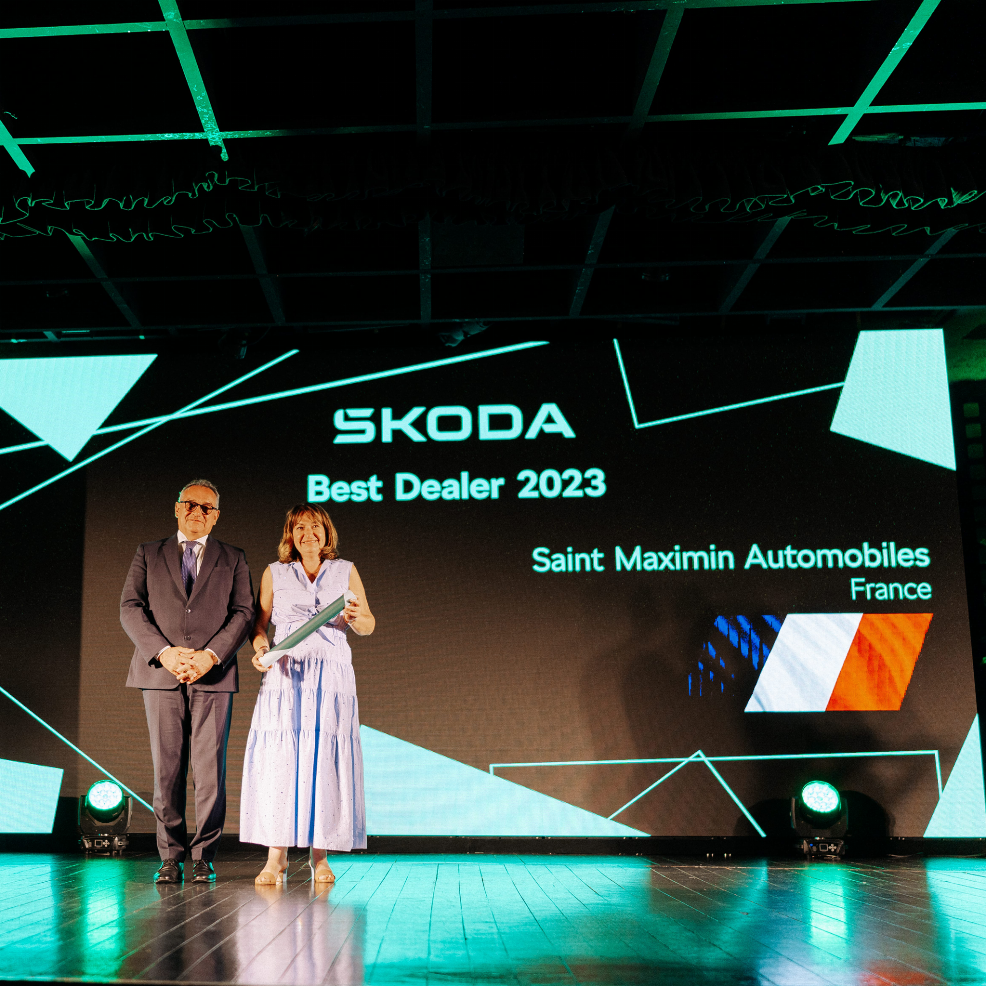 Škoda Saint Maximin Automobiles nommé "Best Dealer Skoda" France