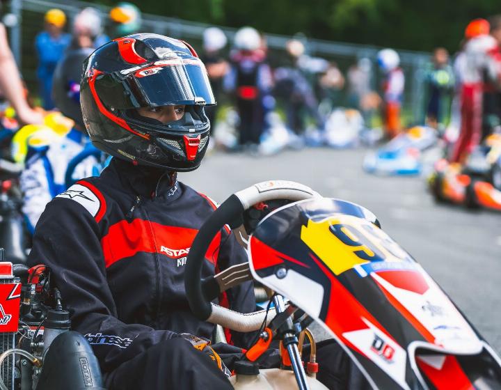 THEO CORDEVANT, 17 ANS PASSIONNE DE KARTING